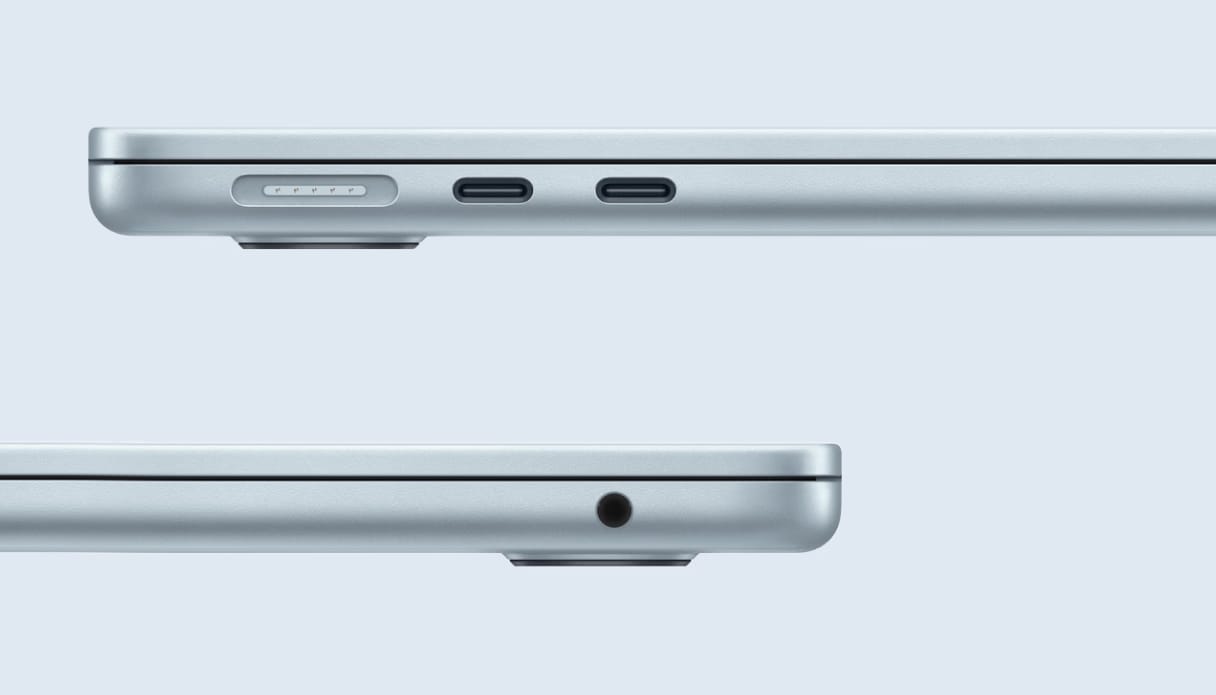 Un MacBook vu sous deux angles différents avec des connecteurs variés.